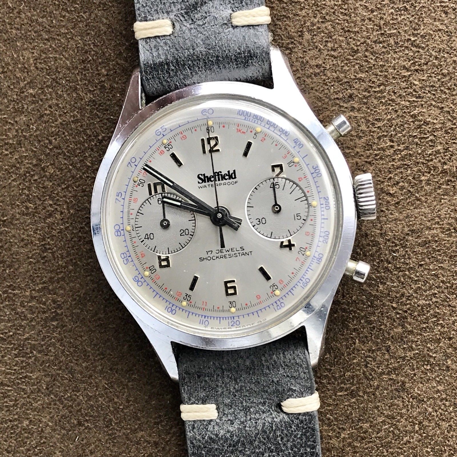 Vintage Sheffield 351-210 Chronograph Venus 210 Manual Wind Watch