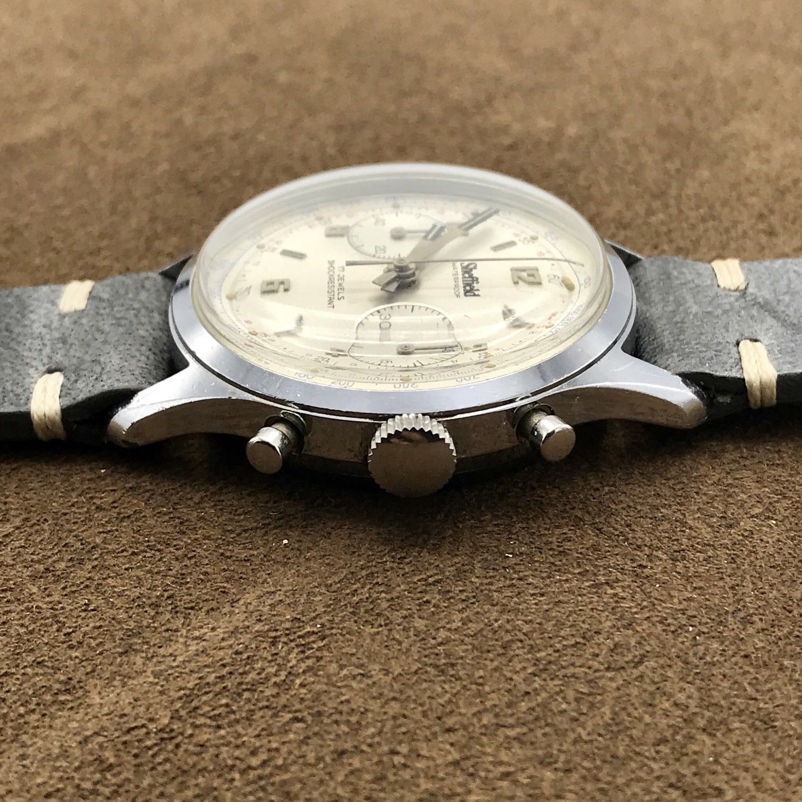 Vintage Sheffield 351-210 Chronograph Venus 210 Manual Wind Watch