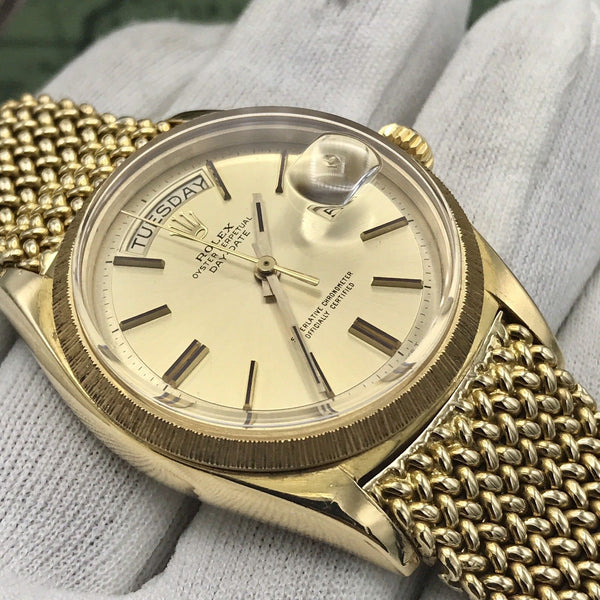 Vintage Rolex Day Date 1807 Solid 18k Gold Factory Dial Unique 18k Bracelet