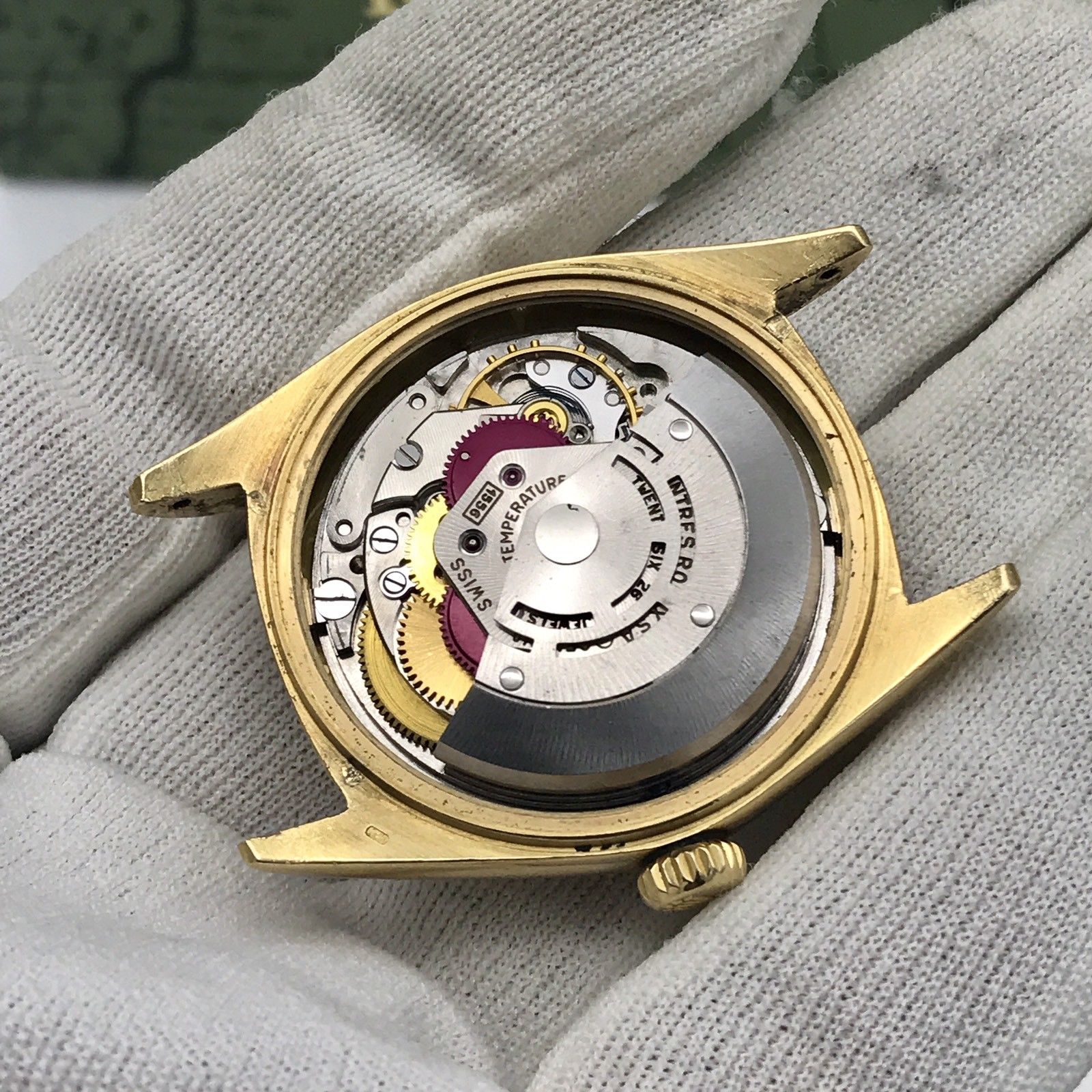 Vintage Rolex Day Date 1807 Solid 18k Gold Factory Dial Unique 18k Bracelet
