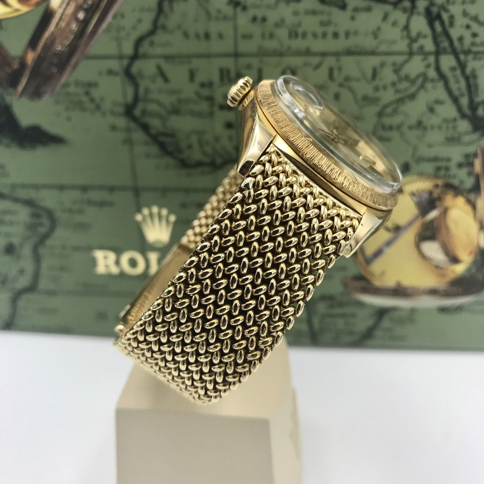 Vintage Rolex Day Date 1807 Solid 18k Gold Factory Dial Unique 18k Bracelet