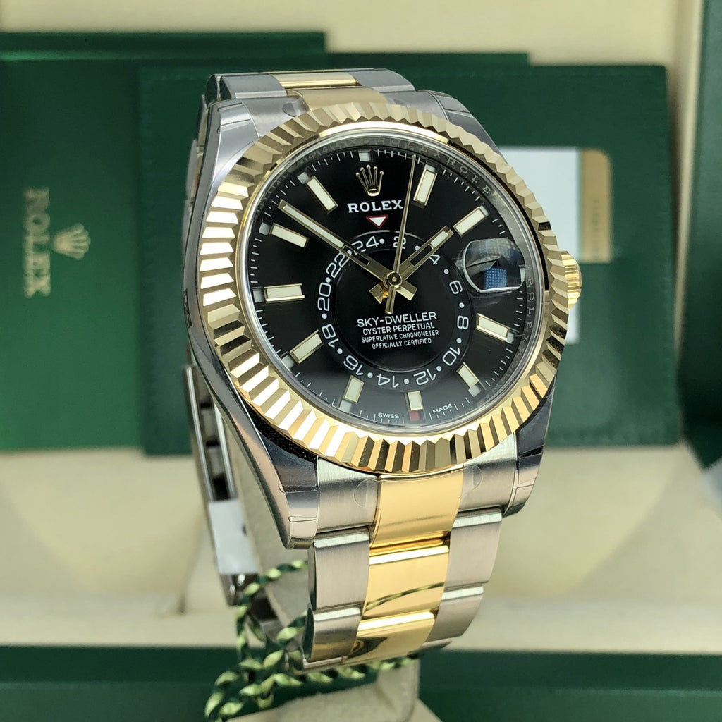 2018 Rolex Sky-Dweller 326933 Two-Tone Black Dial 42mm Unworn box and card
