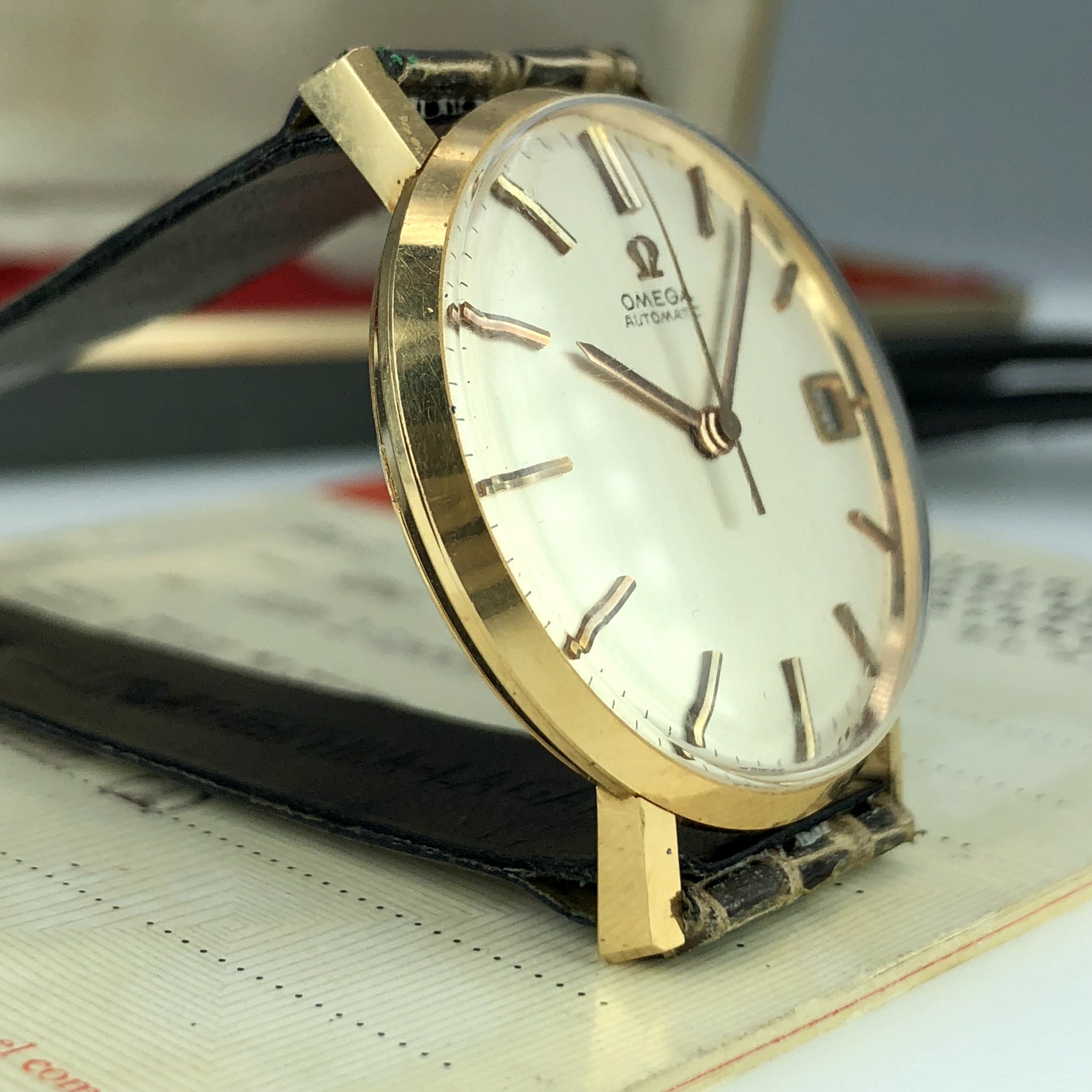 1969 Vintage Omega Solid 18k Gold Caliber 565 Argentina Case Box & Papers