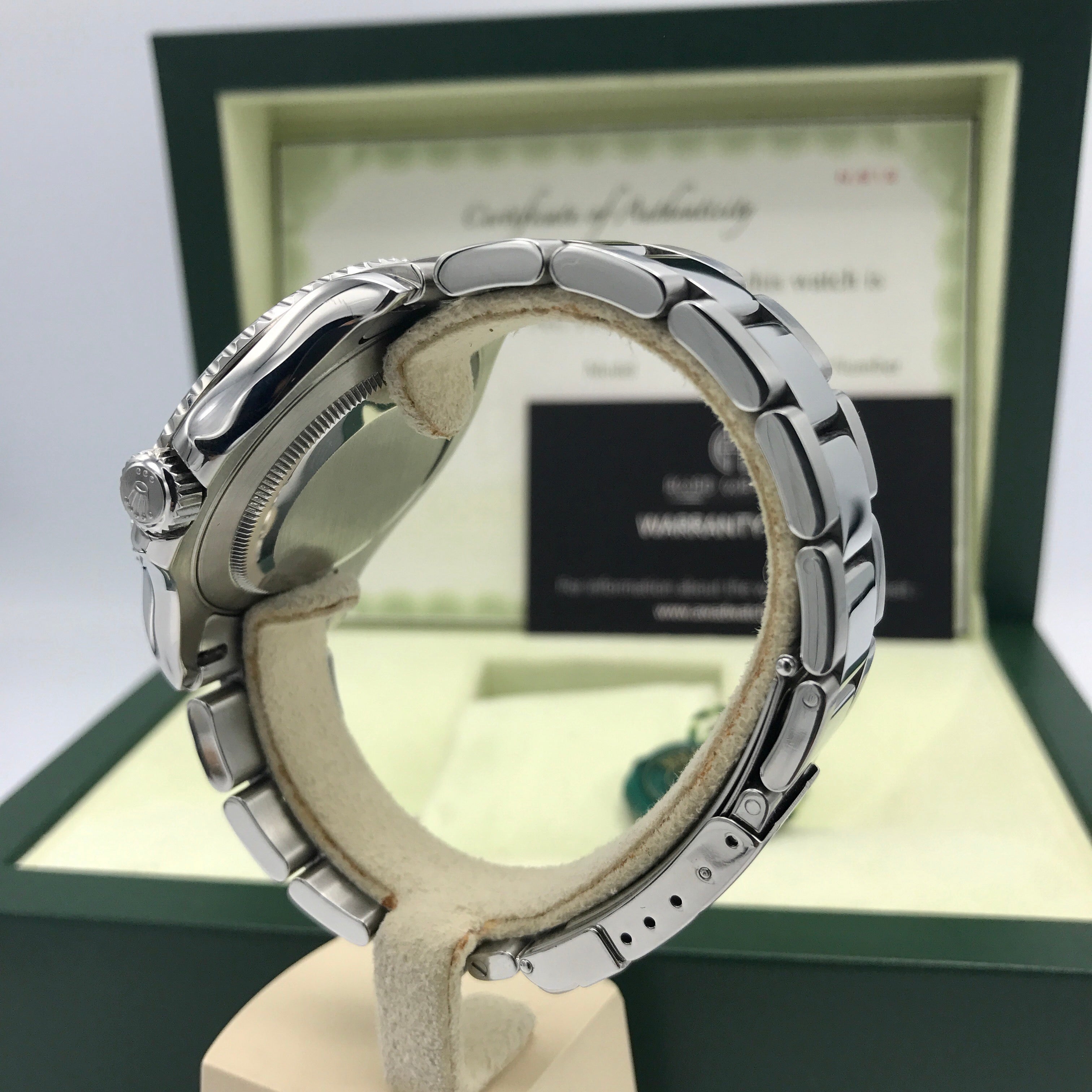 Rolex Yacht Master 16622 Steel and platinum mint condition with box