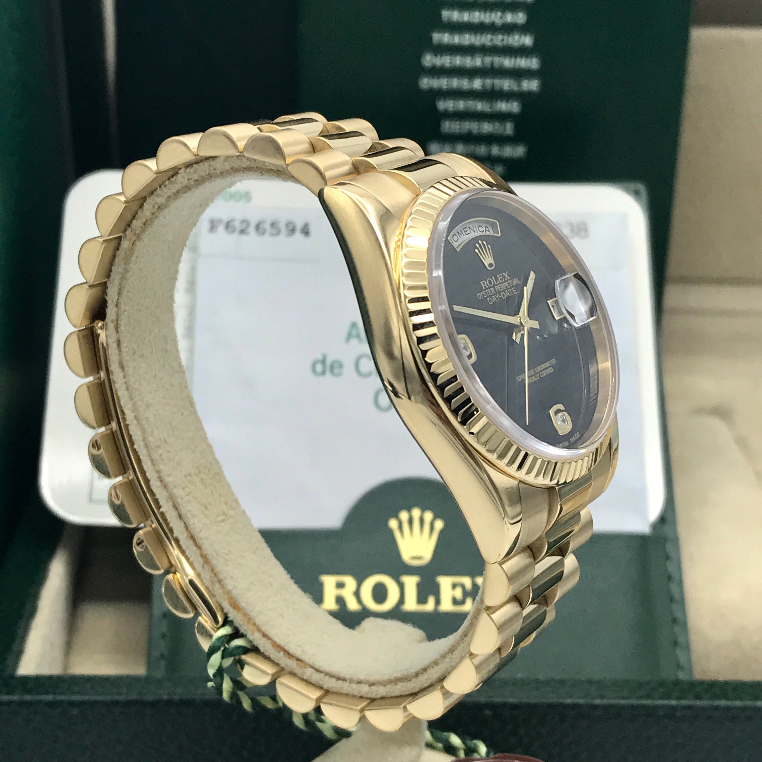 Rolex Day Date 118238 soild 18k gold Onyx Diamond dial Full set box and papers