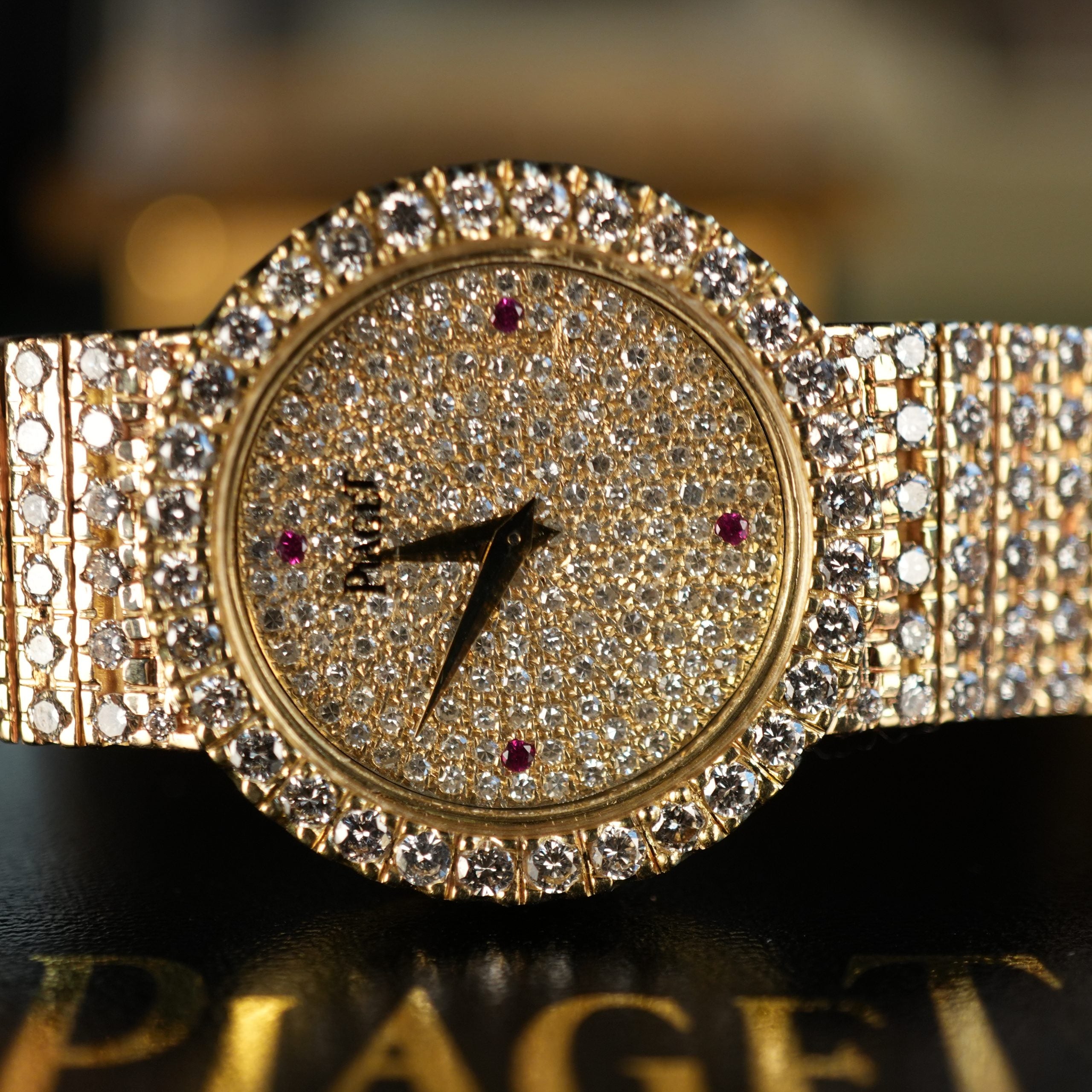 Piaget 7350 Ladies Full Diamond Pave 18k Gold 27mm Factory Set