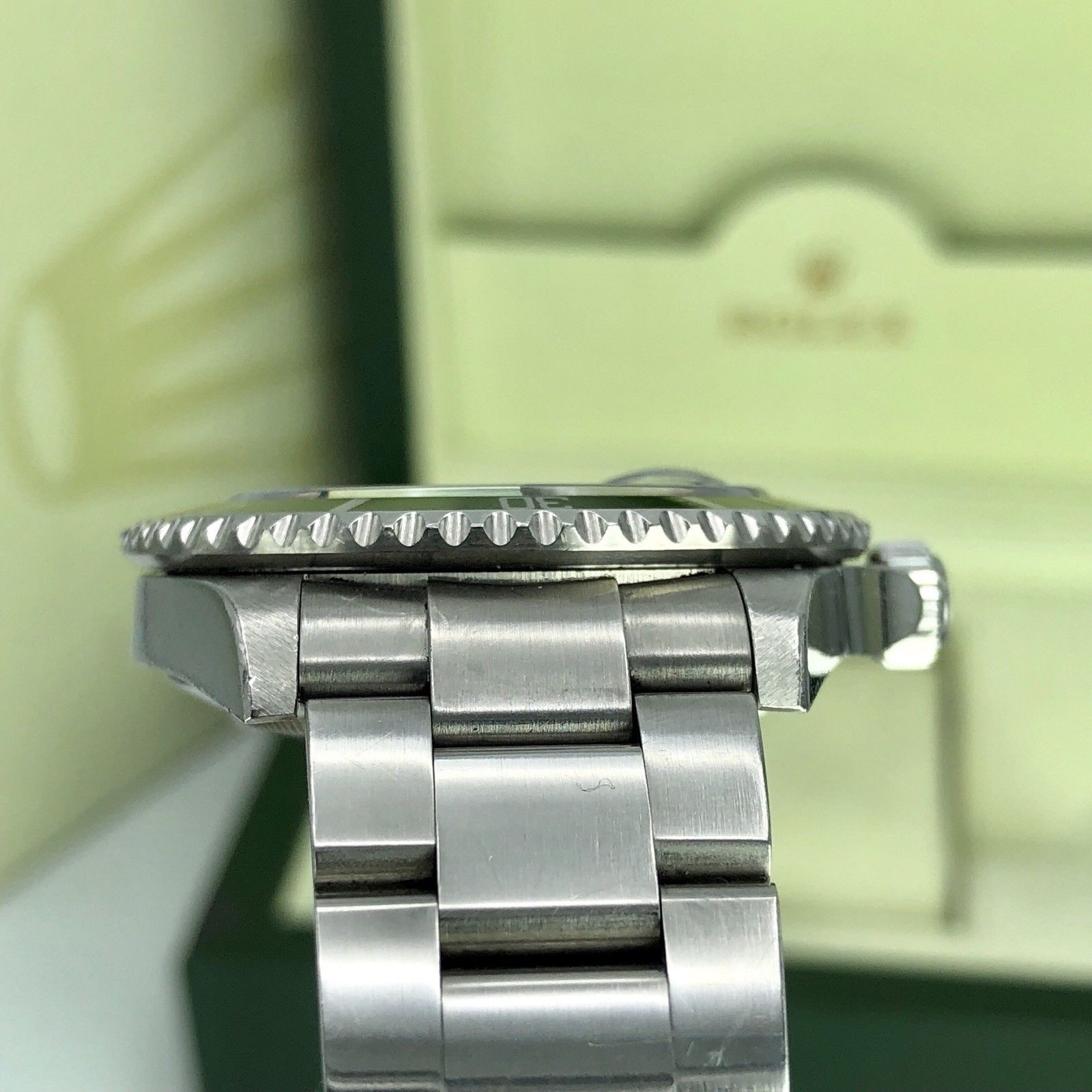 2003 Vintage Rolex 16610LV Submariner Anniversary Y Serial Flat/Fat Four 4 Mk1