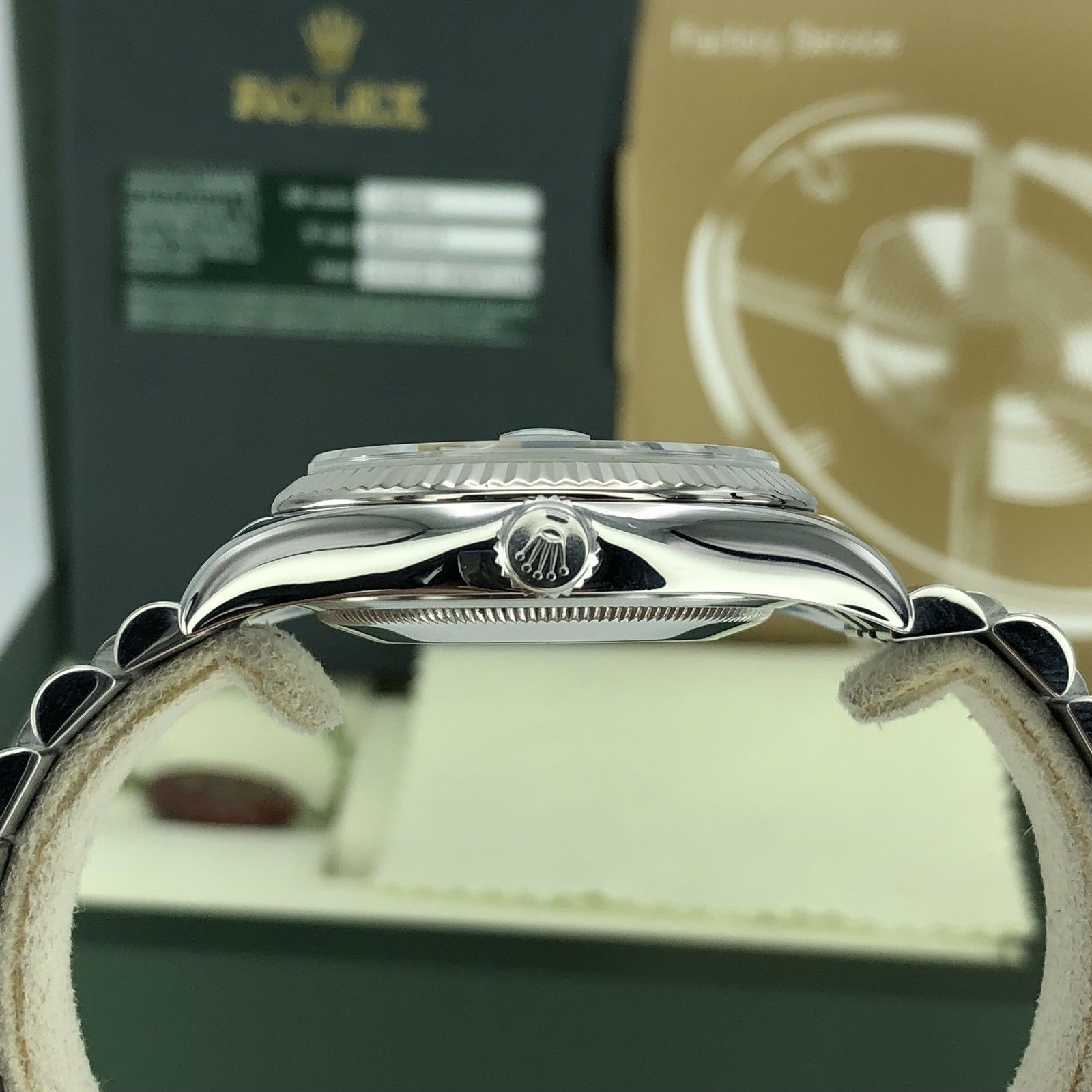 2012 Rolex 116234 DateJust 36mm Steel And 18k Gold Bezel Jubilee With box & Card