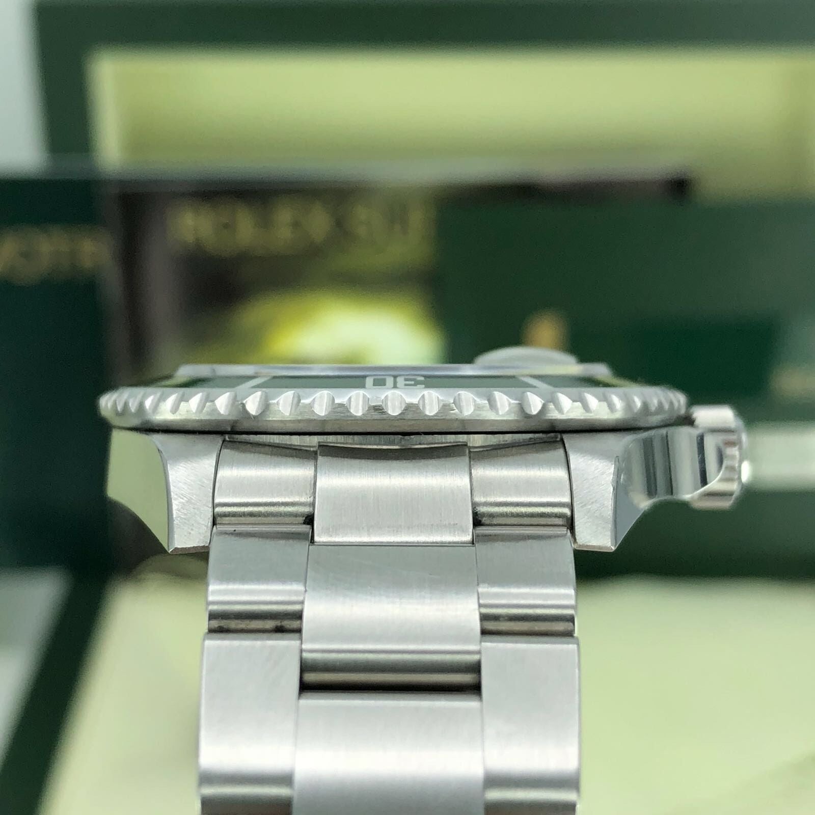 Rolex 16610LV Submariner Anniversary Green Kermit Full Set Card 2008 M Serial