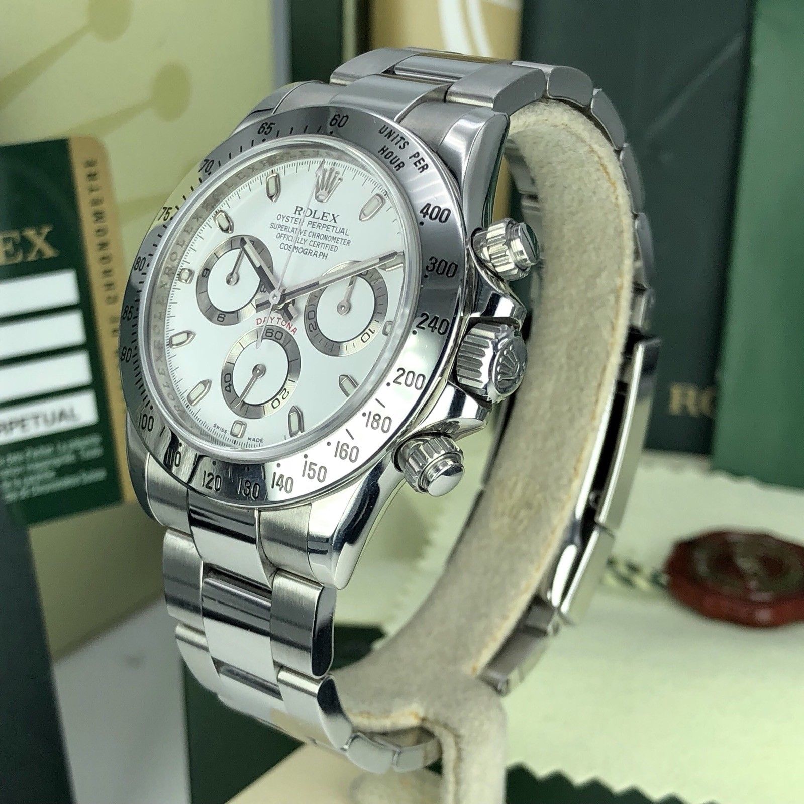 Rolex Daytona 116520 Unpolished mint Full Set Box & Card G serial Open Card
