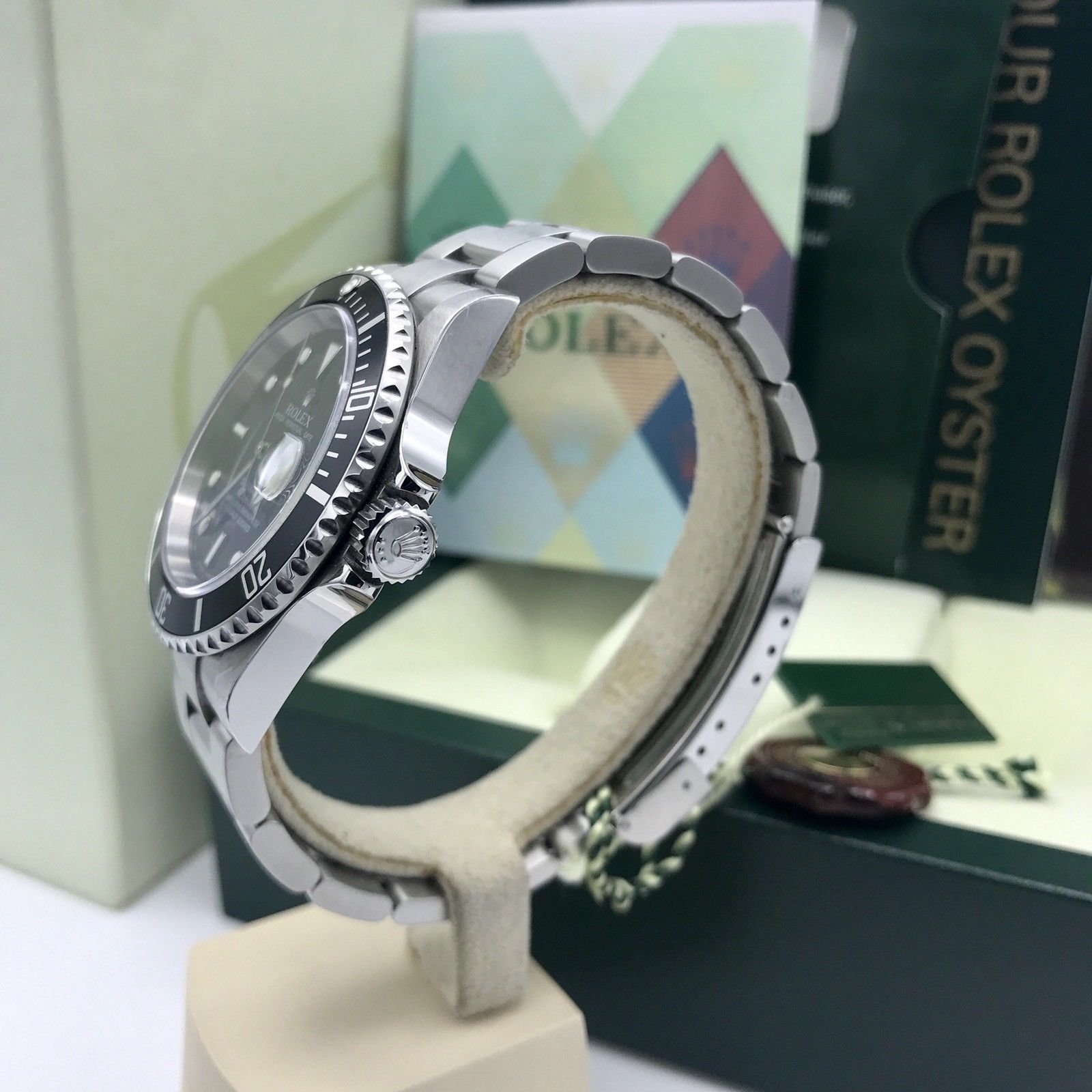 Rolex Submariner 16610 FULL SET Papers Z Serial 2006 Unpolished
