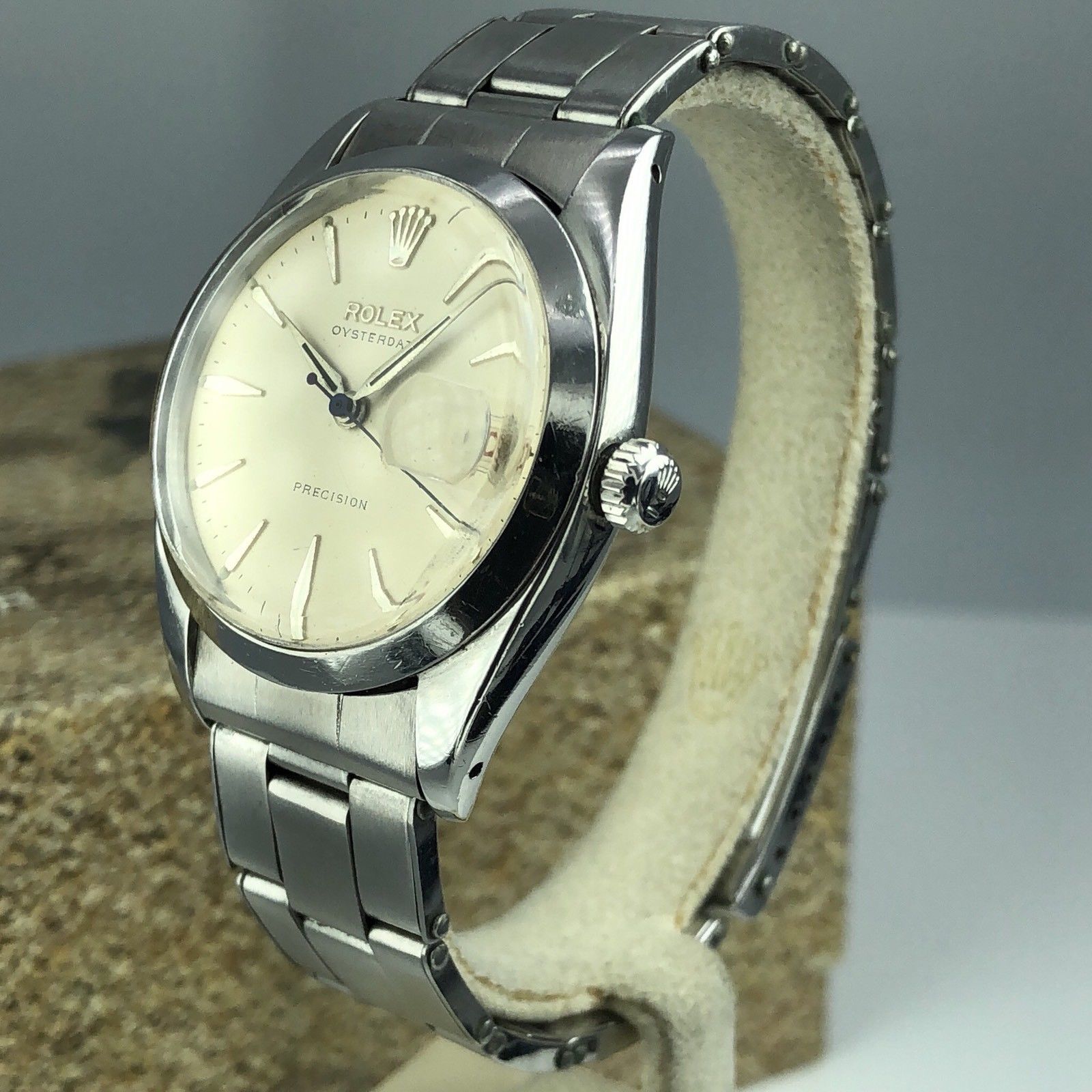 1964 Vintage Rolex Oysterdate 6694 precision